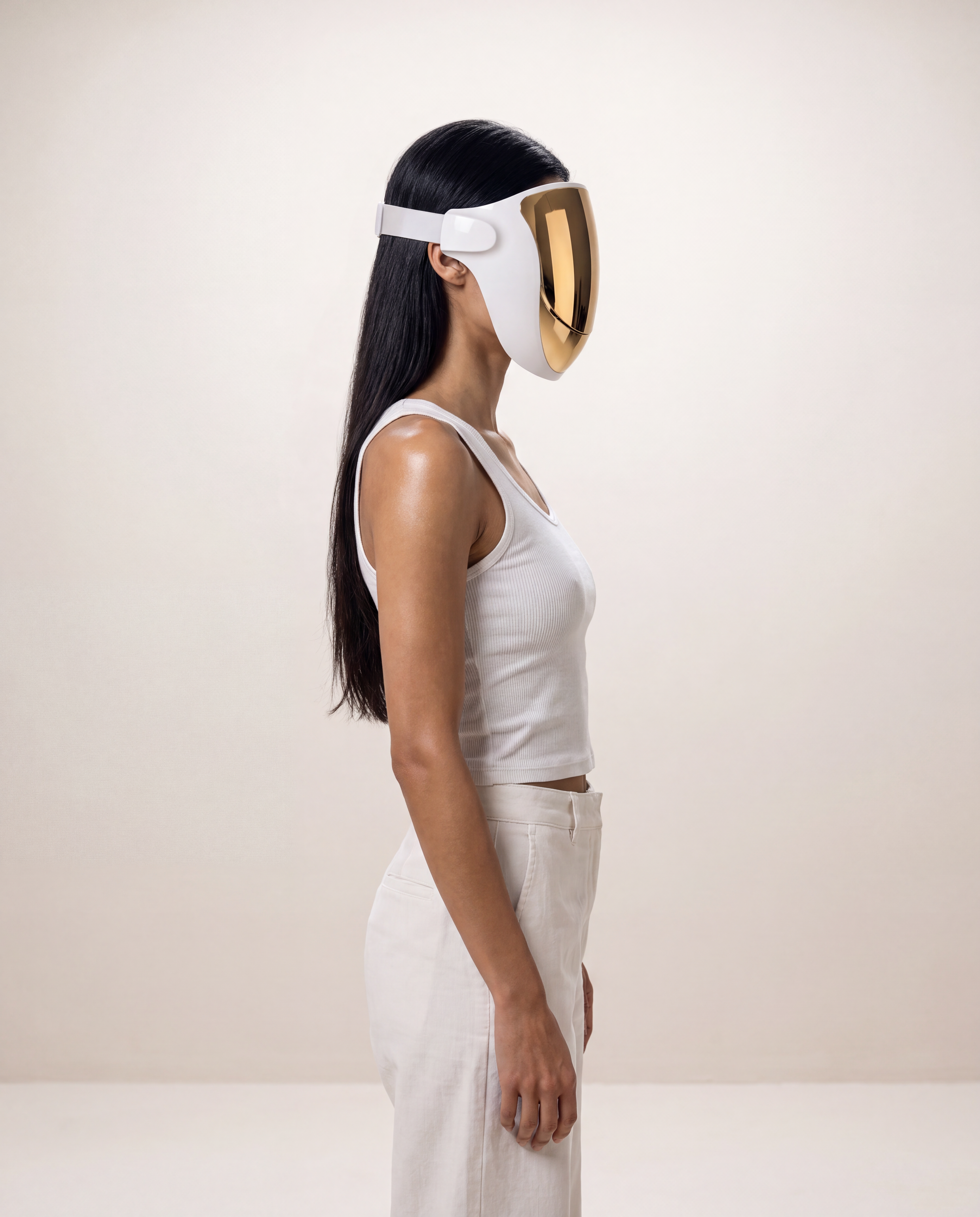 Kroma Glow Mask- NIR light therapy mask